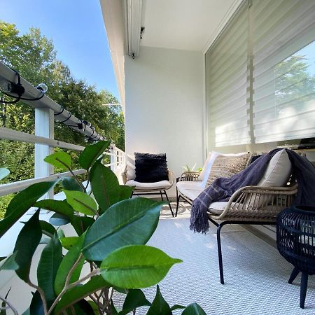 Seaside Rooms - Zentrales Design-Apartment Mit Balkon & Parkplatz - 2 Minuten Zum Strand Timmendorfer Strand Esterno foto