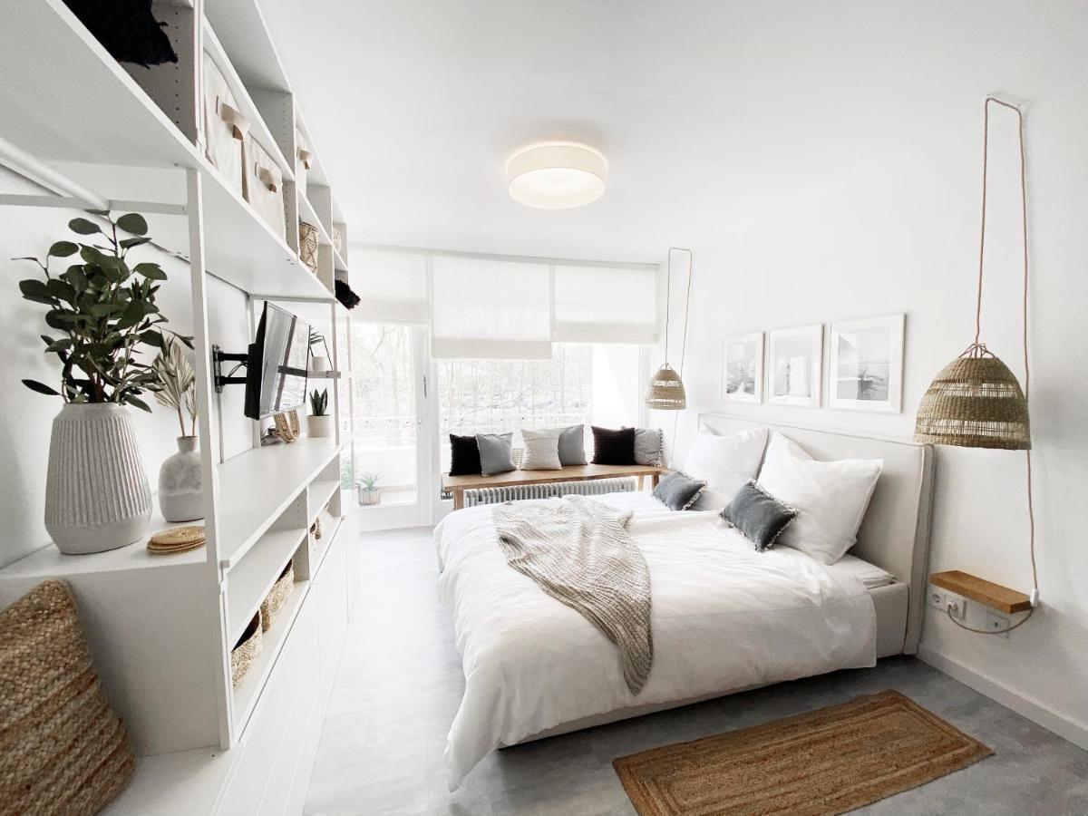 Seaside Rooms - Zentrales Design-Apartment Mit Balkon & Parkplatz - 2 Minuten Zum Strand Timmendorfer Strand Esterno foto